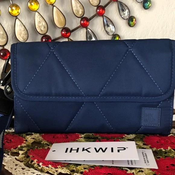 NWOT Attached IHKWIP Shawn Killinger Superstar Wallet/Wristlet - Picture 2 of 8